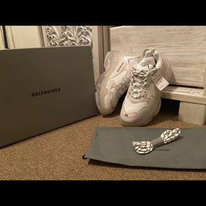Balenciaga Triple S